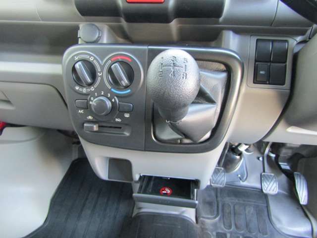 SUZUKI EVERY VAN 2023 Image 31