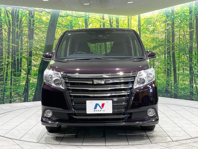 TOYOTA NOAH 2017 Image 31