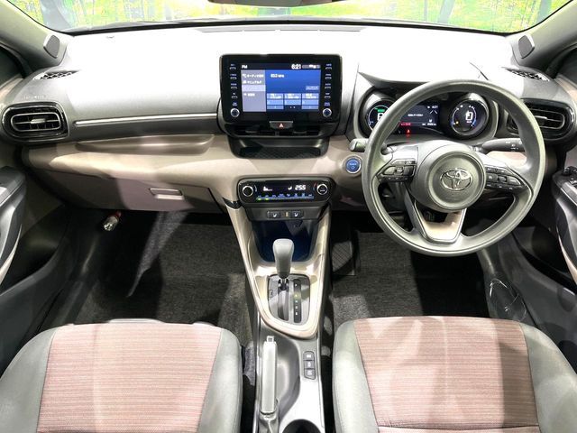 TOYOTA YARIS HYBRID 2020 Image 31