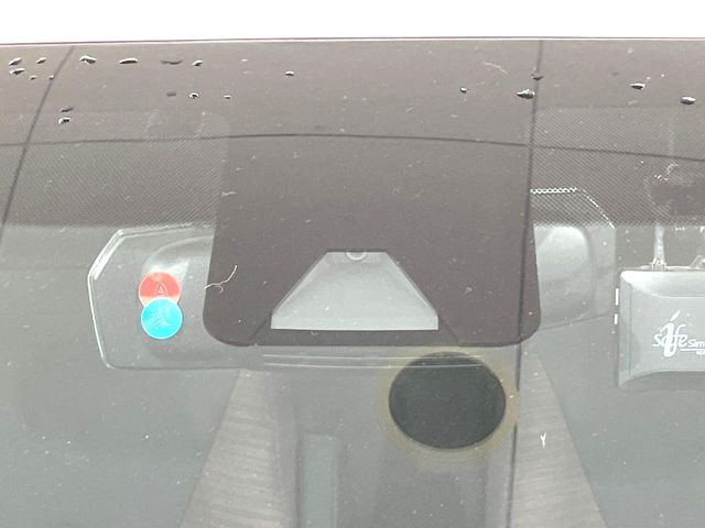 TOYOTA YARIS HYBRID 2020 Image 31