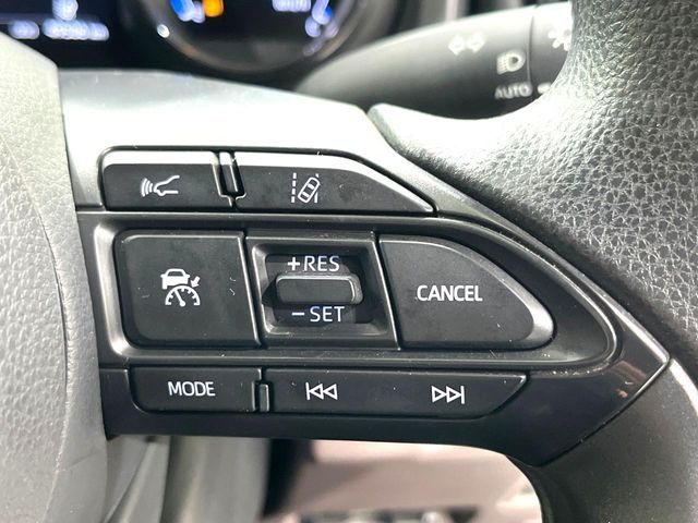 TOYOTA YARIS HYBRID 2020 Image 31