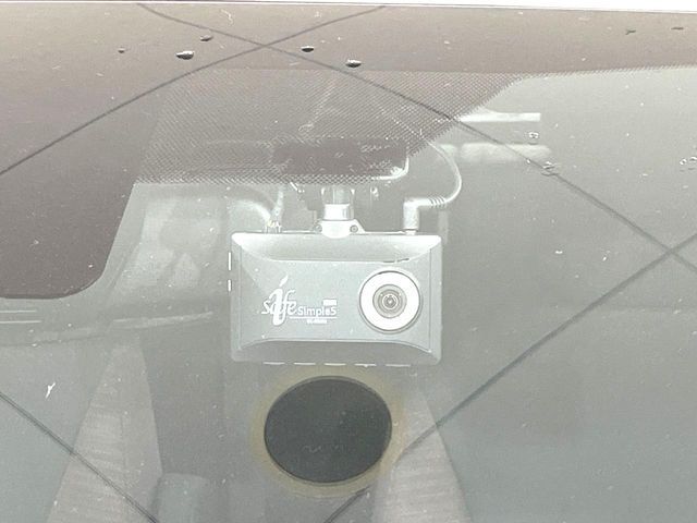 TOYOTA YARIS HYBRID 2020 Image 31