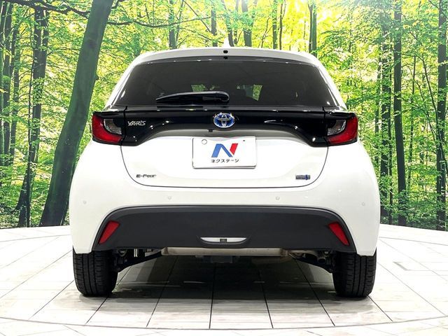 TOYOTA YARIS HYBRID 2020 Image 31