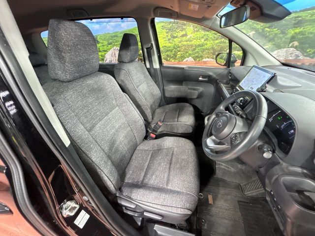 TOYOTA SIENTA HYBRID 2022 Image 31