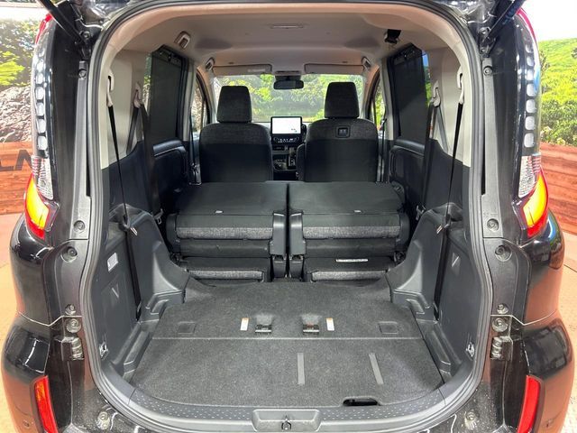 TOYOTA SIENTA HYBRID 2022 Image 31