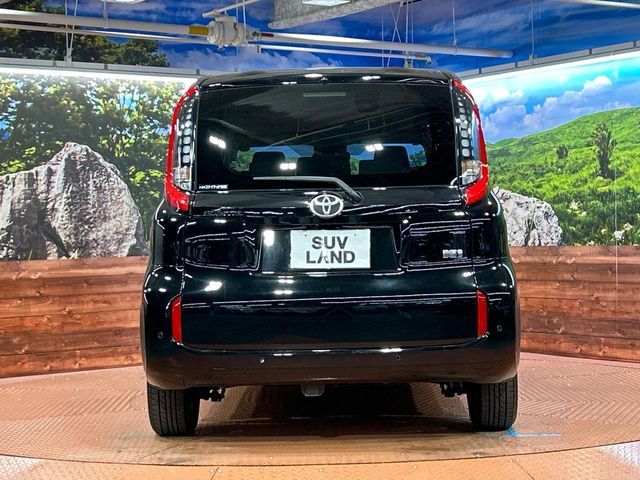 TOYOTA SIENTA HYBRID 2022 Image 31