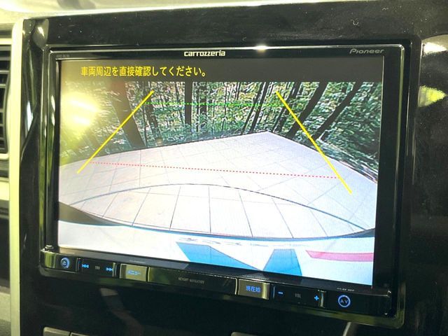 DAIHATSU TANTO CUSTOM 4WD 2016 Image 31