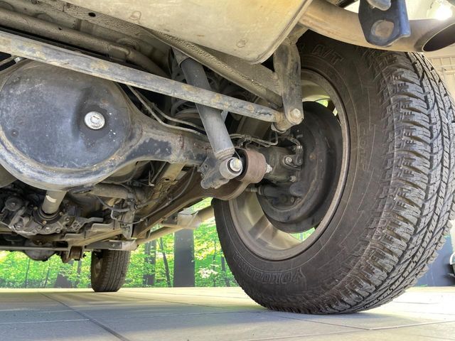 SUZUKI JIMNY 4WD 2012 Image 31