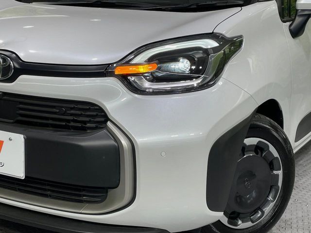TOYOTA SIENTA HYBRID 2025 Image 31