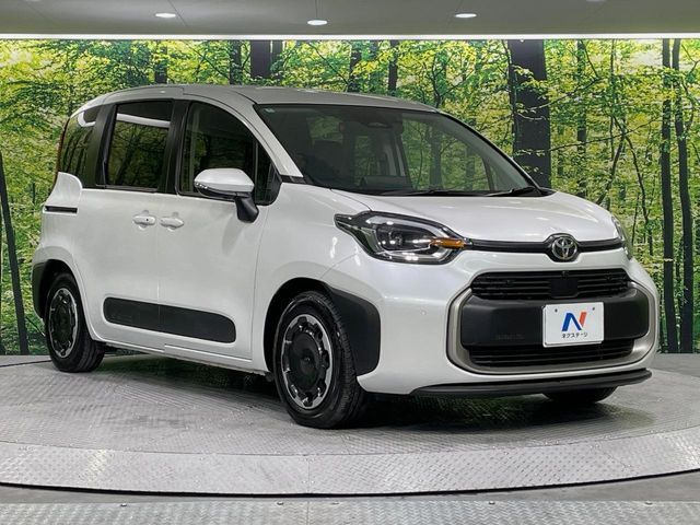 TOYOTA SIENTA HYBRID 2025 Image 31