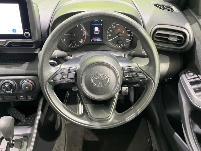 TOYOTA YARIS 2024 Image 31