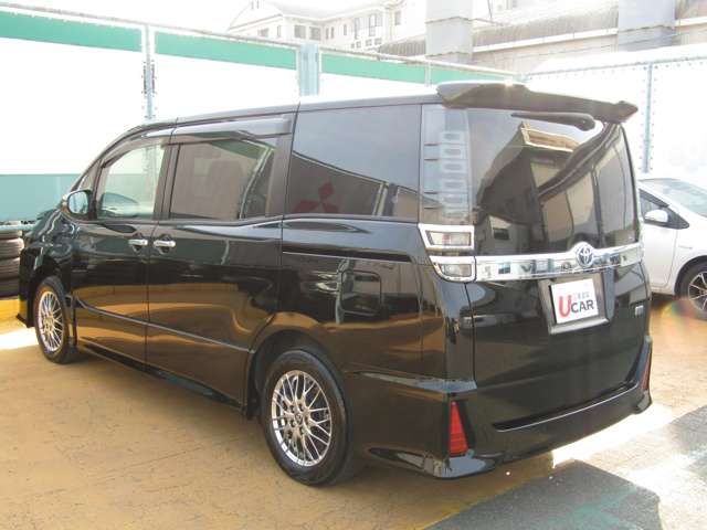 TOYOTA VOXY HYBRID 2021 Image 31