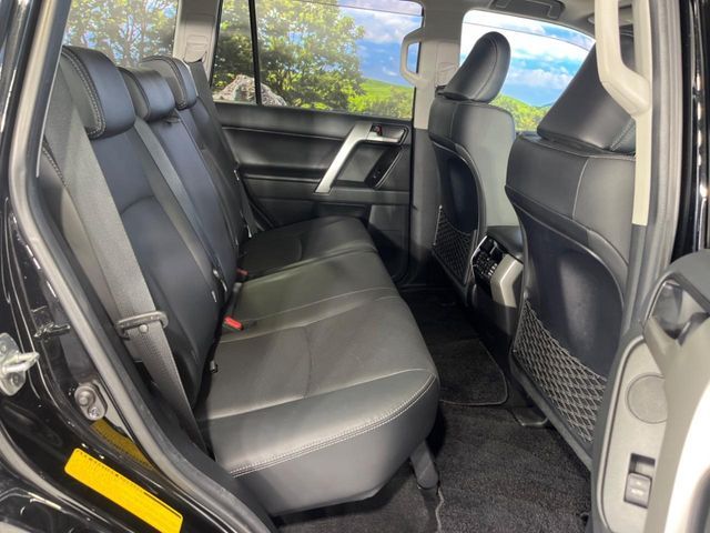 TOYOTA LANDCRUISER PRADO 2023 Image 31