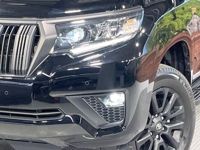 TOYOTA LANDCRUISER PRADO 2023 Image 31