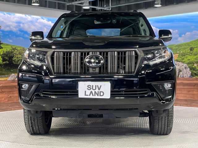 TOYOTA LANDCRUISER PRADO 2023 Image 31