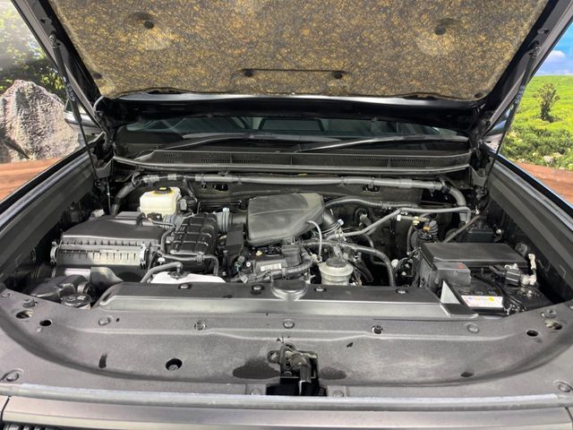 TOYOTA LANDCRUISER PRADO 2023 Image 31