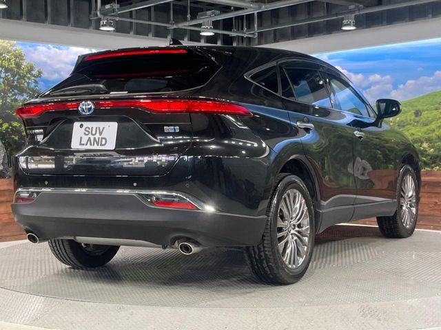 TOYOTA HARRIER HYBRID 2023 Image 31