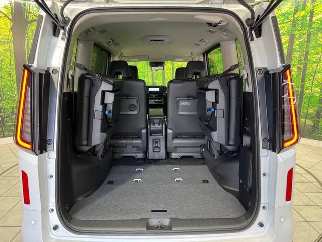 NISSAN SERENA  WG 2024 Image 31