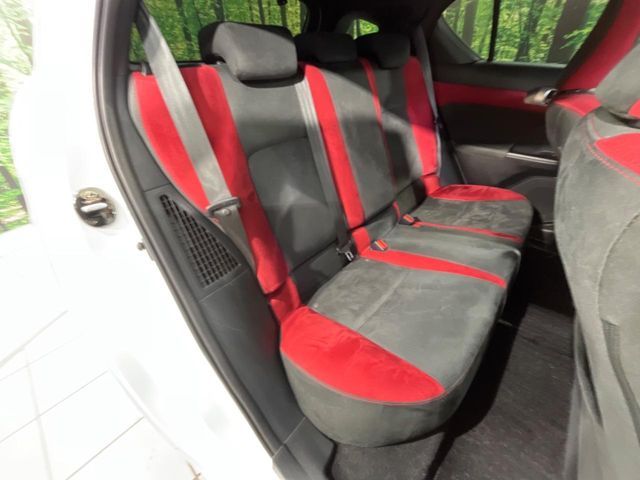 TOYOTA LEXUS CT200H 2018 Image 31