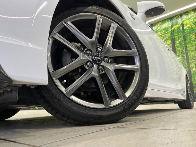 TOYOTA LEXUS CT200H 2018 Image 31