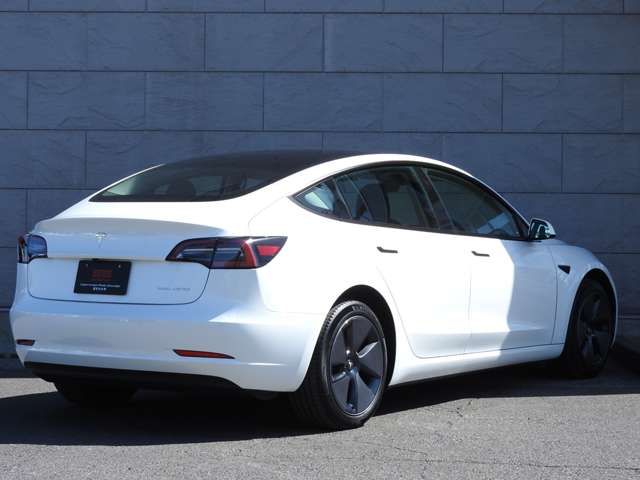 TESLA MODEL 3 2023 Image 31