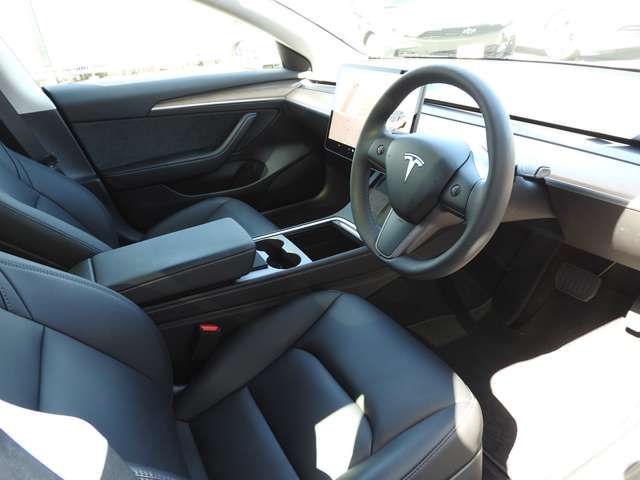 TESLA MODEL 3 2023 Image 31