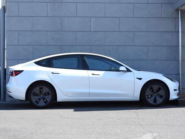TESLA MODEL 3 2023 Image 31