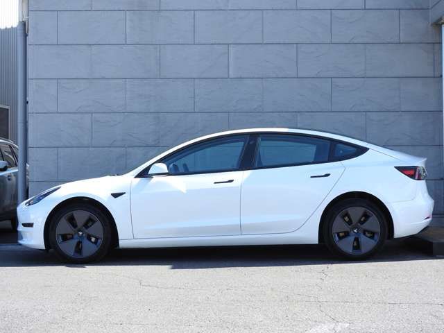TESLA MODEL 3 2023 Image 31