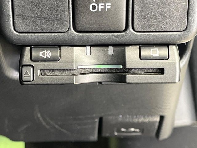 TOYOTA AQUA 2014 Image 31