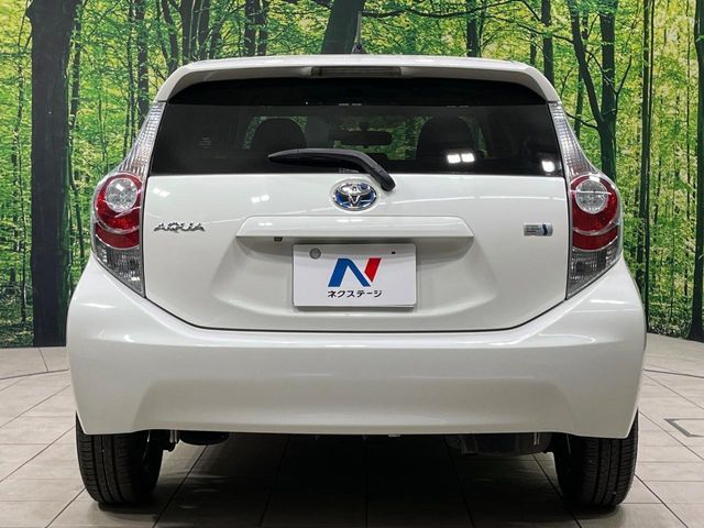 TOYOTA AQUA 2014 Image 31
