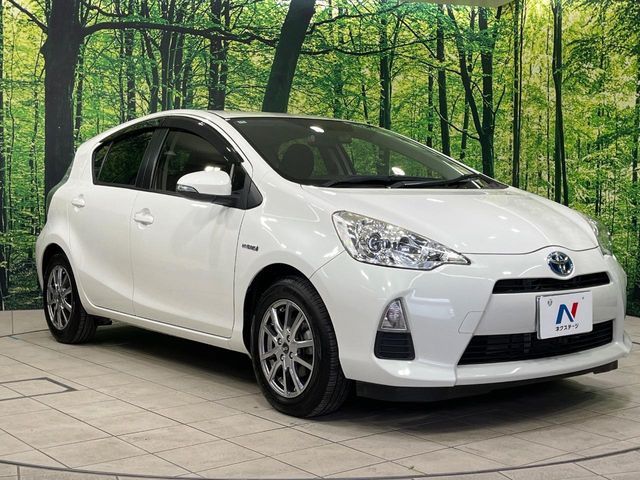 TOYOTA AQUA 2014 Image 31