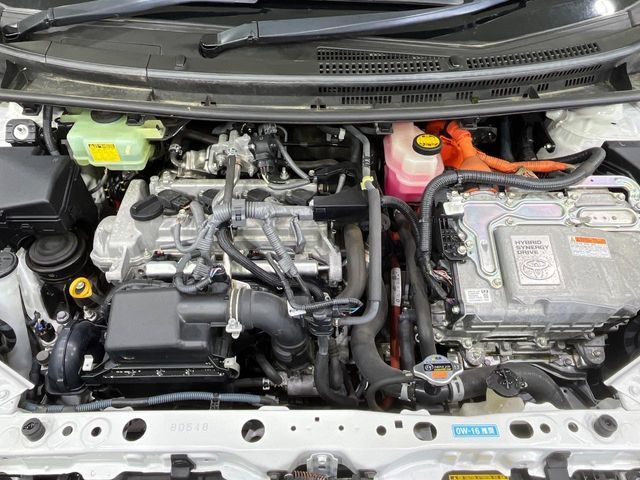 TOYOTA AQUA 2014 Image 31