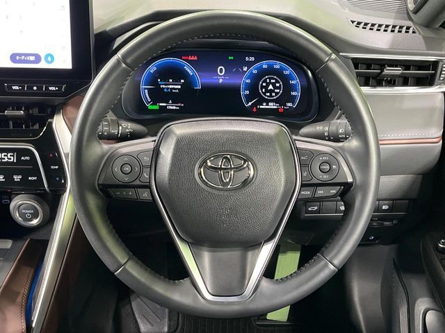 TOYOTA HARRIER HYBRID 2024 Image 31