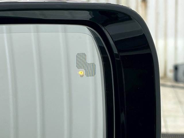 ROVER DEFENDER 2022 Image 31