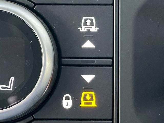 ROVER DEFENDER 2022 Image 31