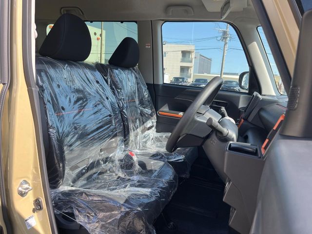 DAIHATSU TANTO FAN CROSS 2025 Image 31