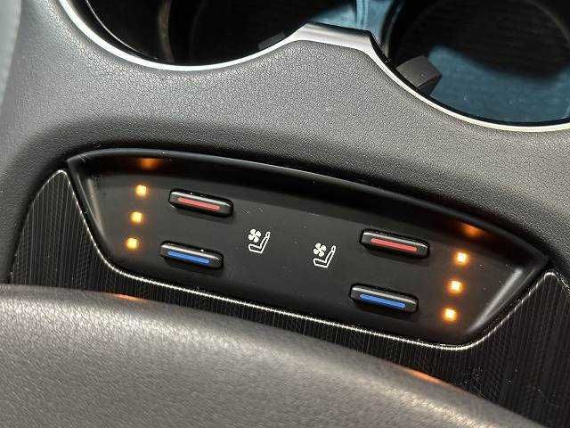 TOYOTA HARRIER HYBRID 2023 Image 31