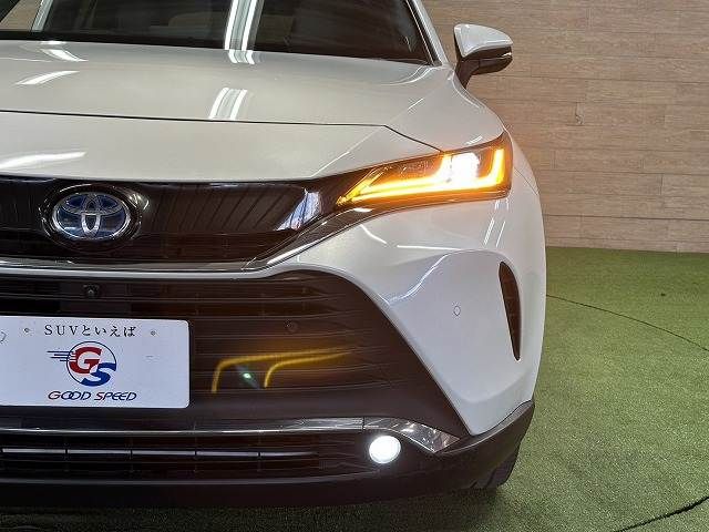 TOYOTA HARRIER HYBRID 2023 Image 31