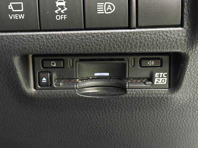 TOYOTA HARRIER HYBRID 2023 Image 31