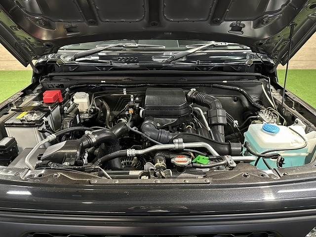 SUZUKI JIMNY 4WD 2024 Image 31