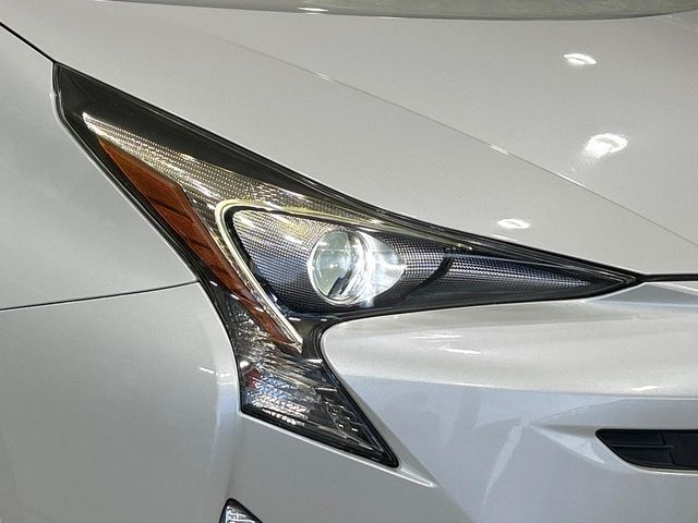 TOYOTA PRIUS 2017 Image 31