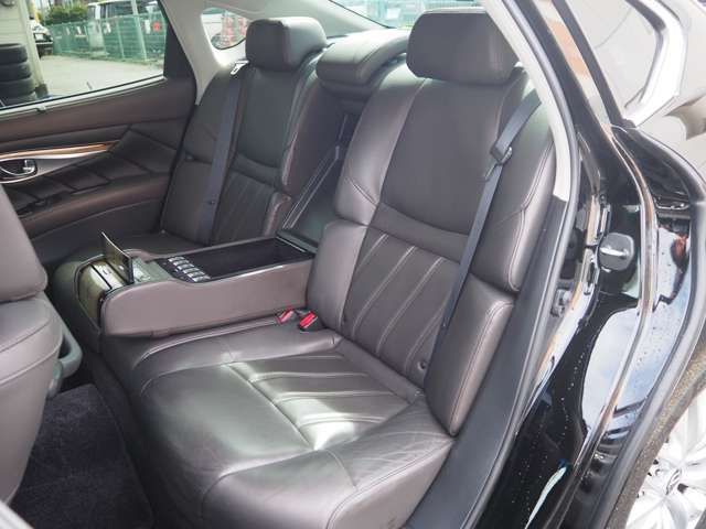 NISSAN CIMA HYBRID 2020 Image 31