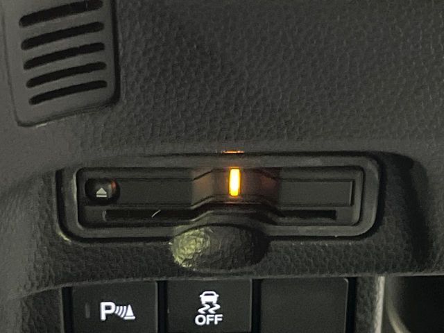 HONDA N BOX CUSTOM 2021 Image 31