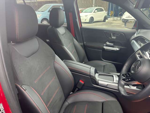 MERCEDES BENZ MERCEDES AMG GLB CLA 2024 Image 31