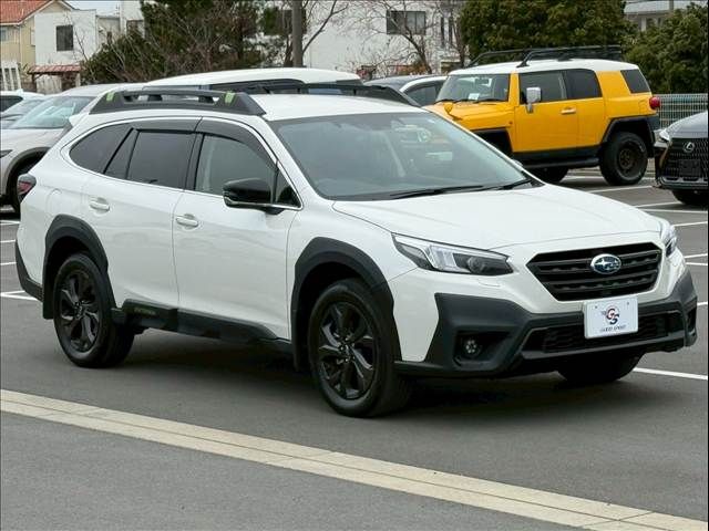 SUBARU LEGACY OUTBACK 2023 Image 31