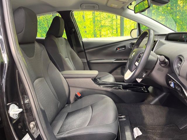 TOYOTA PRIUS 2018 Image 31