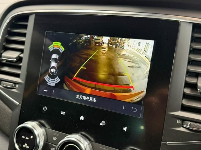 RENAULT MEGANE HATCH 2022 Image 31