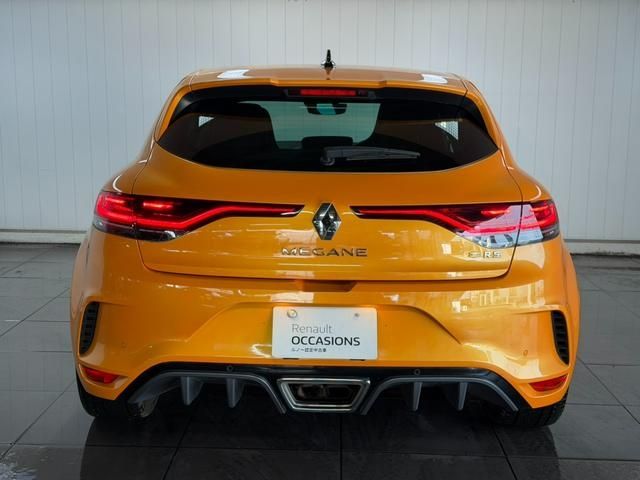 RENAULT MEGANE HATCH 2022 Image 31