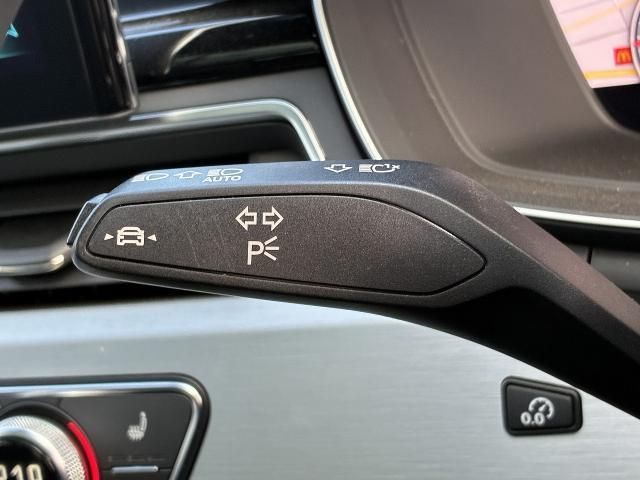 AUDI A4 AVANT 2023 Image 31