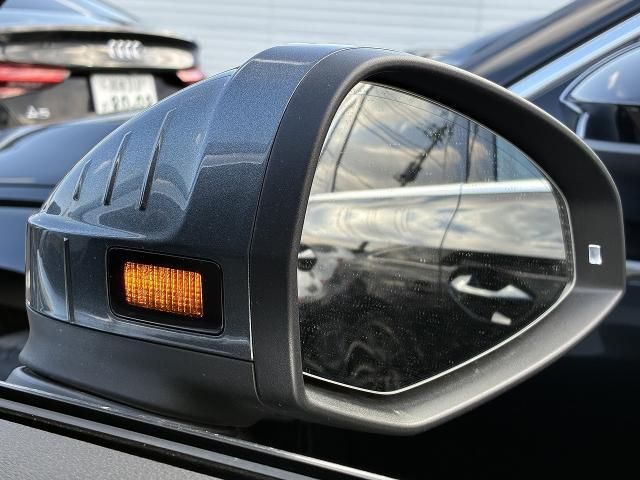 AUDI A4 AVANT 2023 Image 31